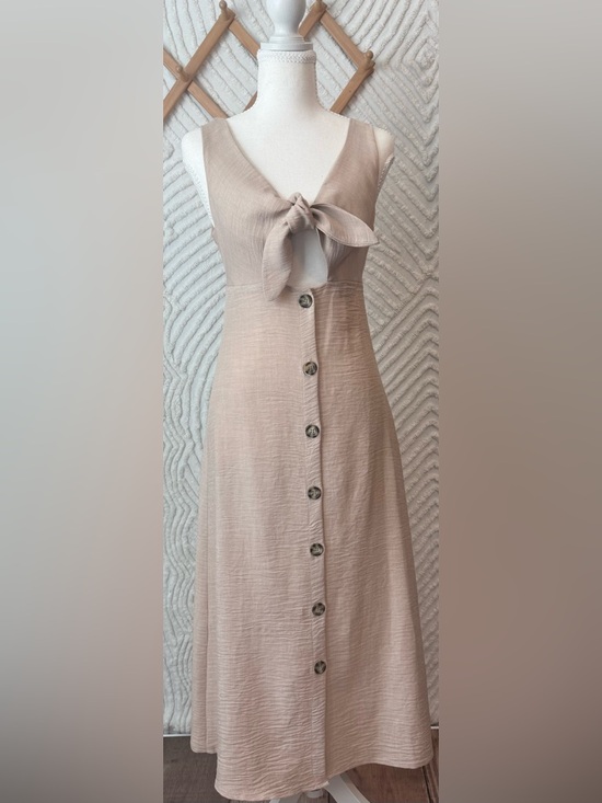 Blue Blush Dresses & Skirts - Blue Blush tan colored Tie-Front Button-Down Midi linen blend Dress